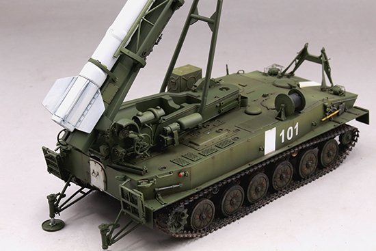 Trumpeter 09545 2P16 Launcher with Missile of 2k6 Luna (FROG-5) 1/35 – imagen 9