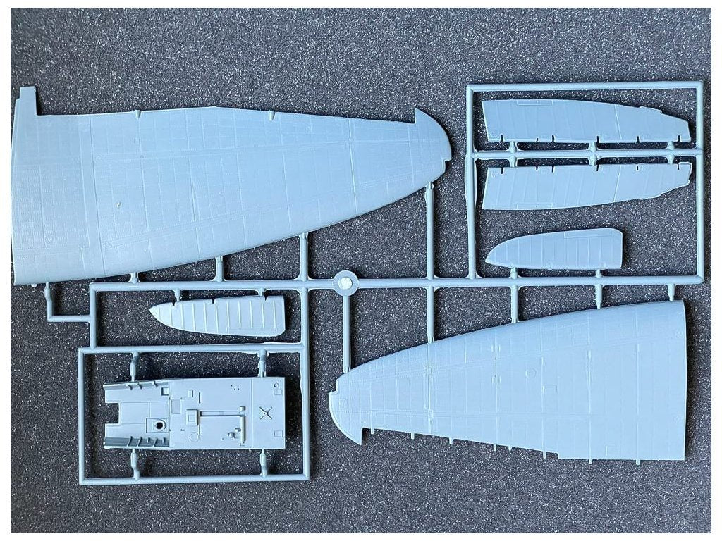 Infinity Models INF3205 Aichi D3A1 Val 1/32 – image 12