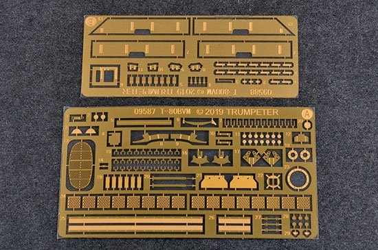 Trumpeter 09588 Russian T-80BVM MBT(Marine Corps) 1/35 – imagen 16