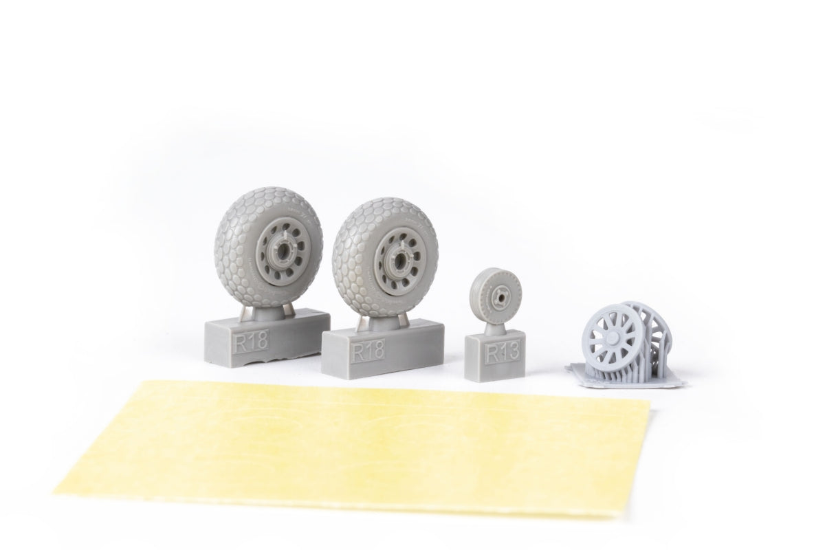 Eduard 648987 P-51B / C wheels oval tread EDUARD 1/48 – imagen 4