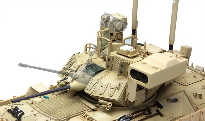 Meng Model SS-004 U.S.Infantry Fighting Vehicle M2A3 Bradley w/BUSK 1/35 – imagen 10
