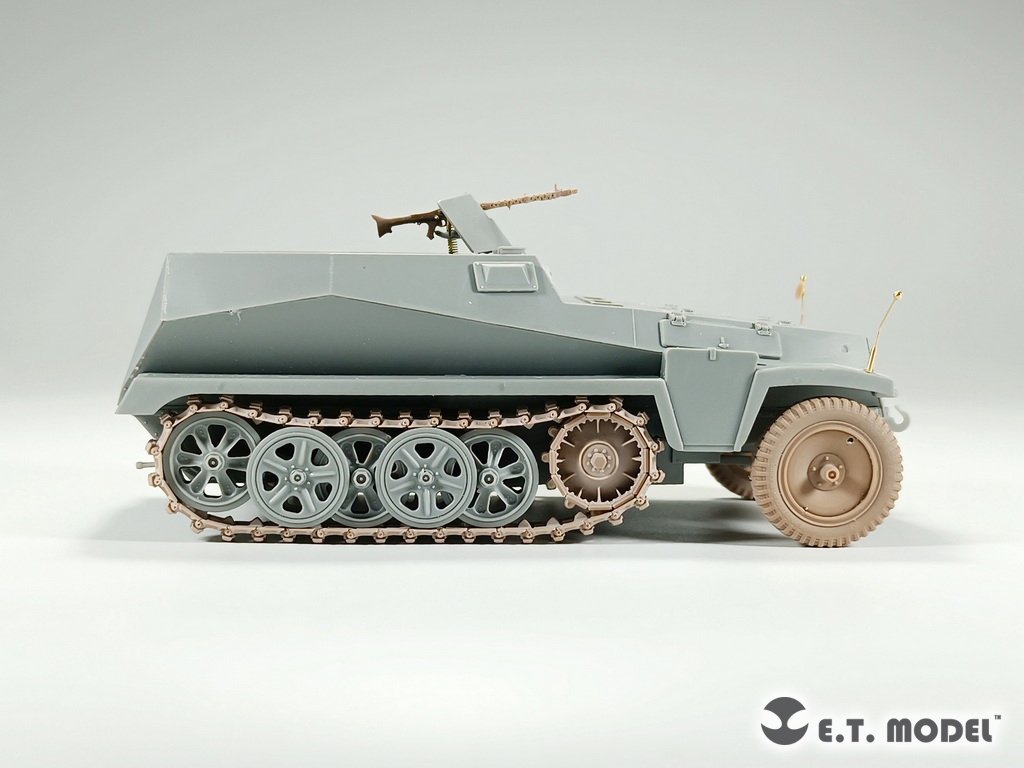 E.T. Model P35-124 WWII German Sd.kfz.250/Sd.kfz.10 Sagged Front Wheels for Dragon Kit 1/35 – imagen 5
