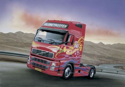Italeri 3821 Volvo FH 16 Globetrotter XL 1/24
