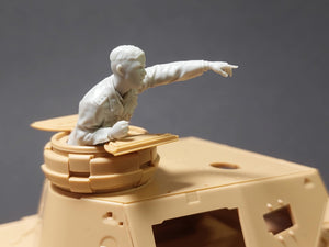 Panzer Art FI35-250 DAK Pz.lll/IV tank commander 1/35 – Bild 2