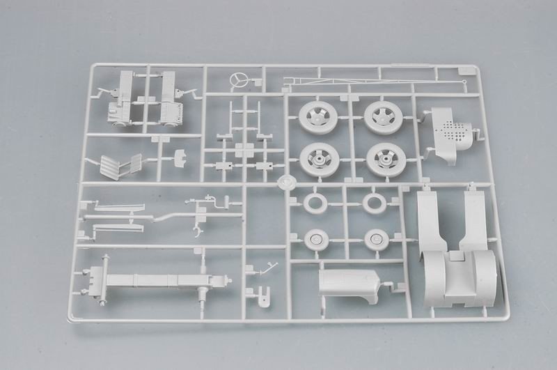 Trumpeter 02256 F6F-3 Hellcat 1/32 – image 3