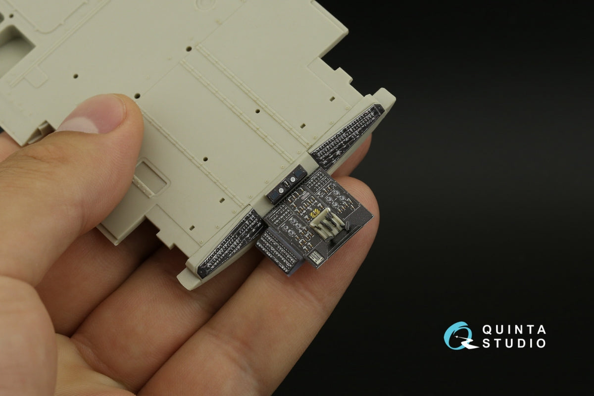 Quinta Studio QD+35108 MH-60L 3D-Printed &amp;amp; coloured Interior on decal paper (Kitty Hawk) (with 3D-printed resin parts) 1/35 – imagen 7