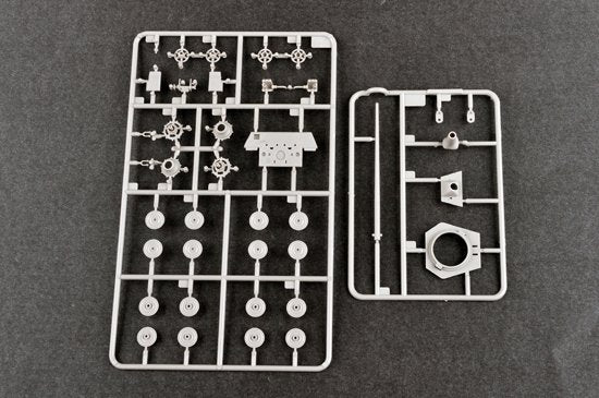 Trumpeter 07123 German E-50 Standardpanzer 1/72 – image 4