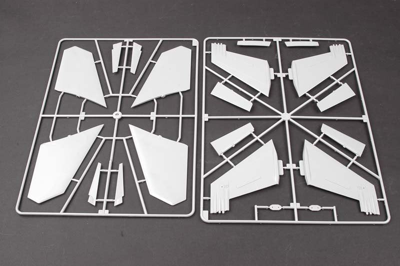 Trumpeter 03205 F/A-18F Super Hornet 1/32 – immagine 6