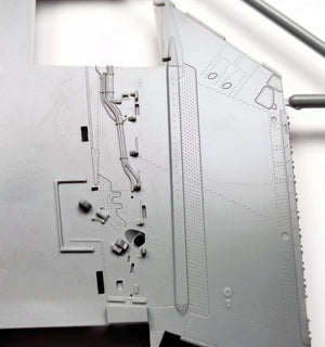 MiniBase 8001 SU-33 Flanker-D 1/48 – zdjęcie 10