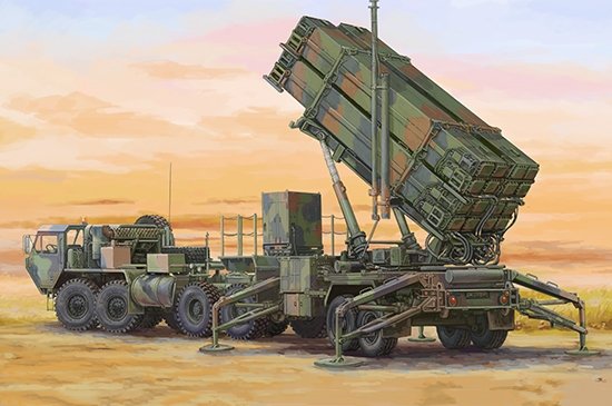 Trumpeter 07157 M983 HEMTT &amp;amp; M901 Launching Station w/ MIM-104F Patriot SAM System (PAC 3) 1/72