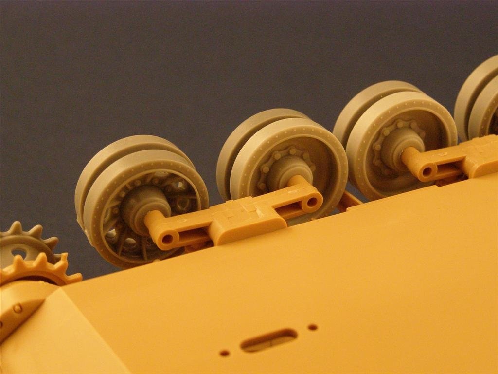Panzer Art RE35-012 Wheels for Merkava II/III Tanks 1/35 – immagine 2