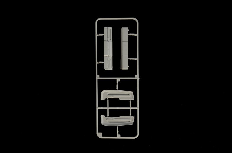 Italeri 3961 Scania S770 4x2 Normal Roof - LIMITED EDITION 1/24 – Bild 17