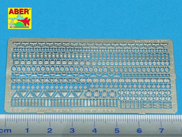 Aber 35A111 Insignia for german soldiers (II WW) 1/35 – imagen 2