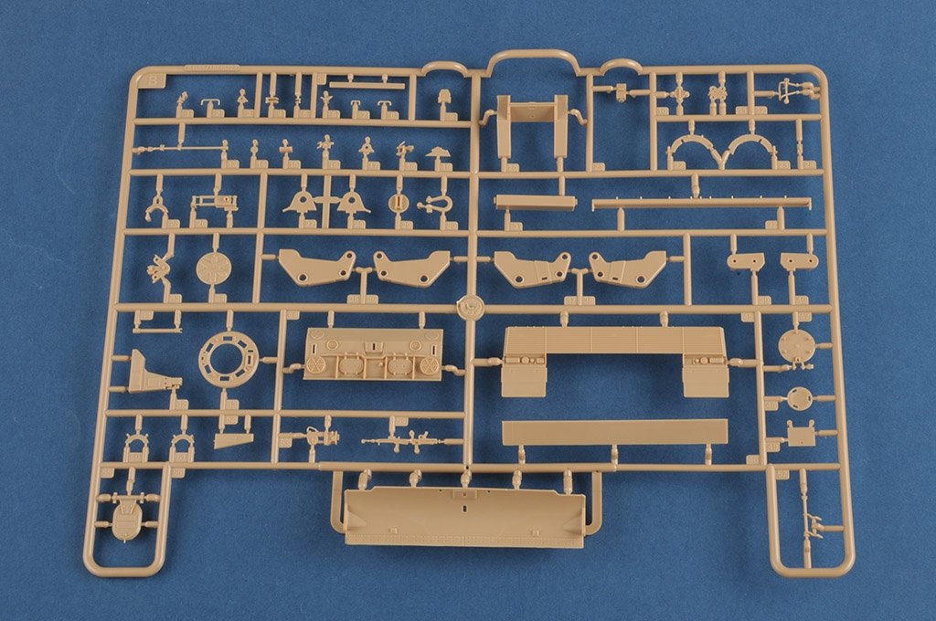 Hobby Boss 84565 Véhicule blindé de secours allemand moderne BPz3 « Buffalo » 1/35 – image 9