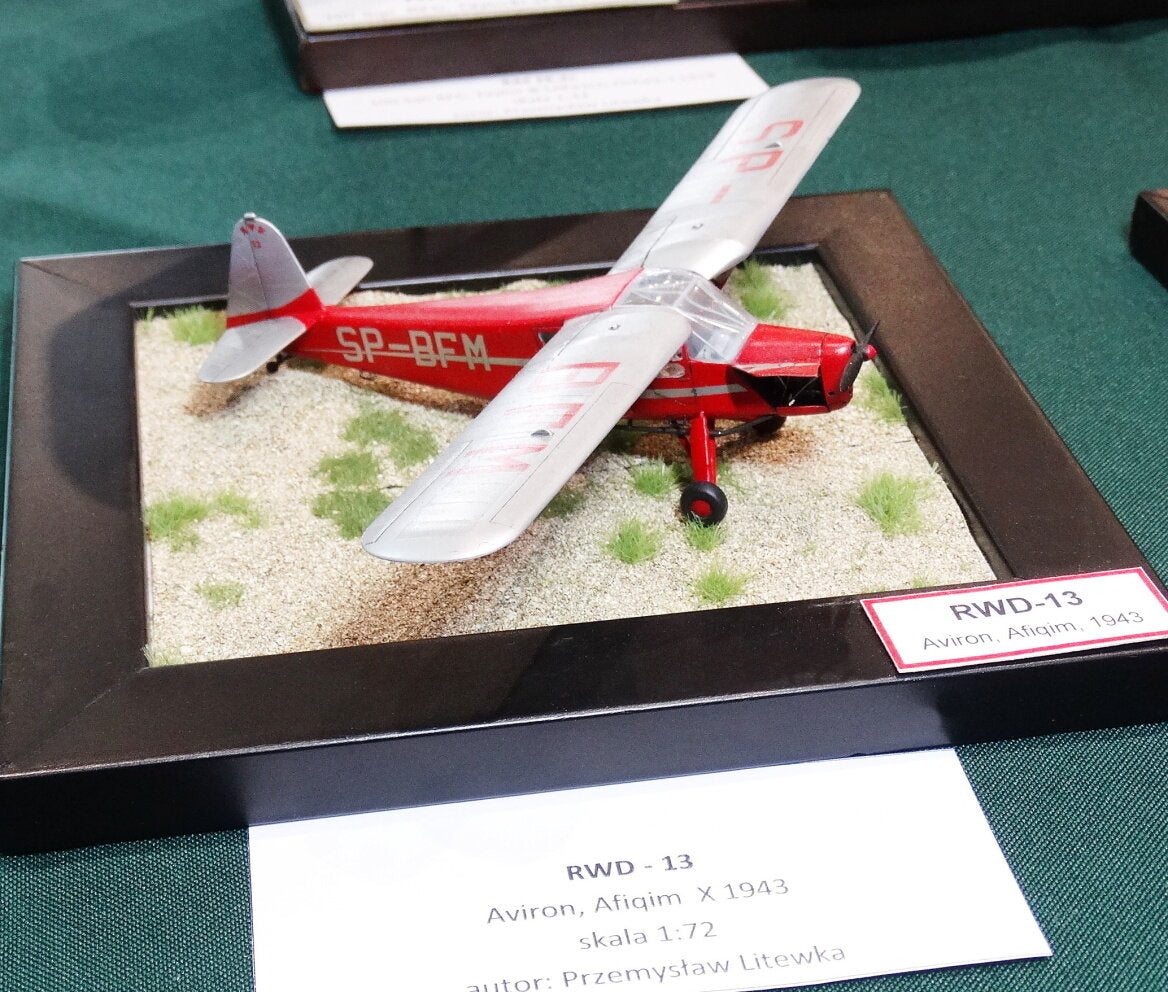 RS Models 94099 RWD-13ST Polish Touring Plane 1/72 – image 5