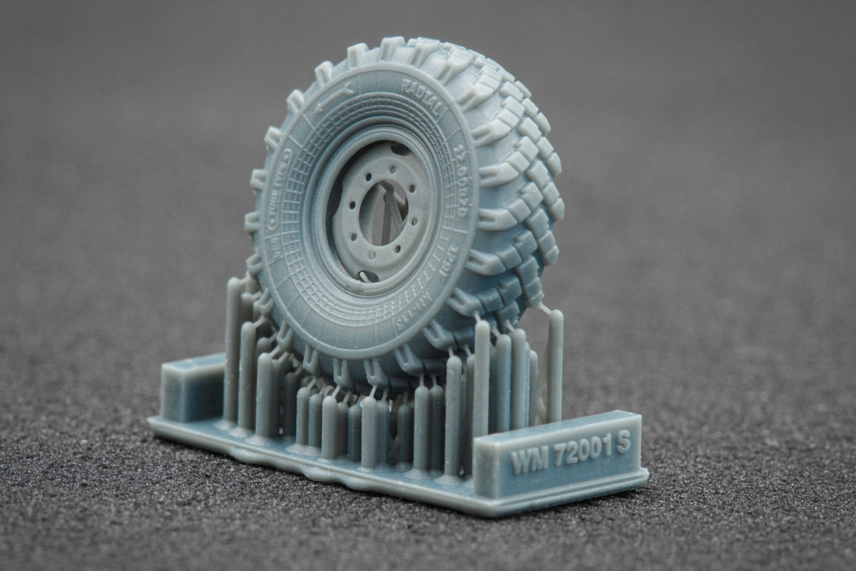 ScaleX WM 72001 ZIL 131 Ordinary wheel set (for ICM) 1/72