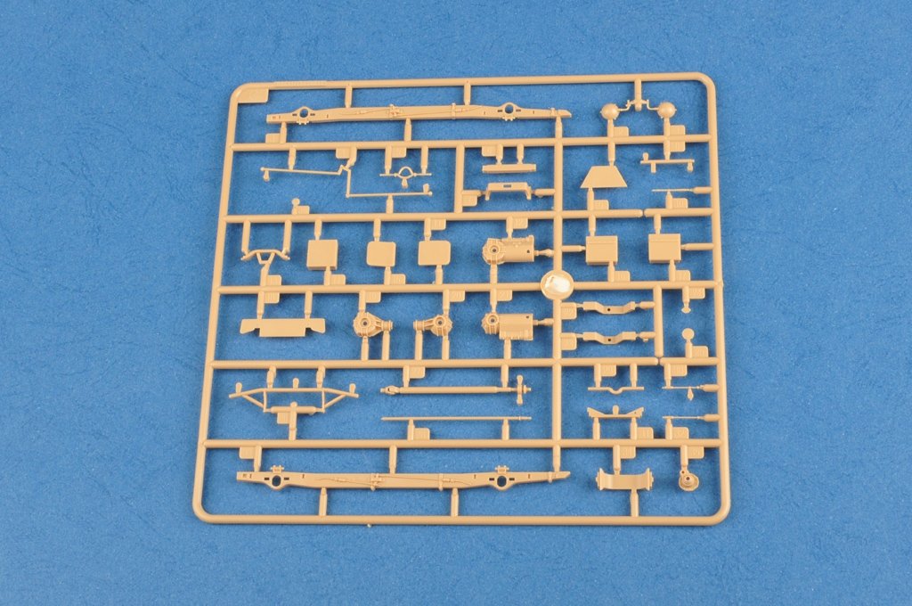 Hobby Boss 83815 German Sd.Kfz.222 Leichter Panzerspahwagen (1st Series) 1/35 – immagine 9