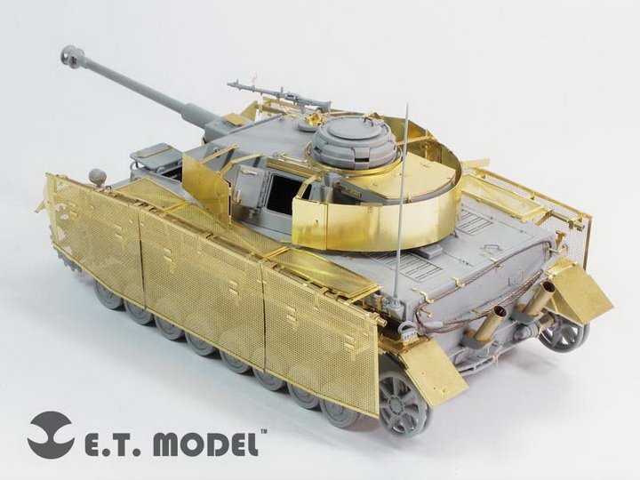 ET Model E35-091 WWII German Pz.Kpfw.IV Ausf.J Schurzen(Late version) (For DRAGON Smart Kit) (1/35) – image 4