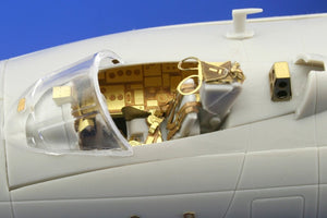 Eduard FE437 Canberra PR.9 S. A. AIRFIX 1/48 – imagen 2