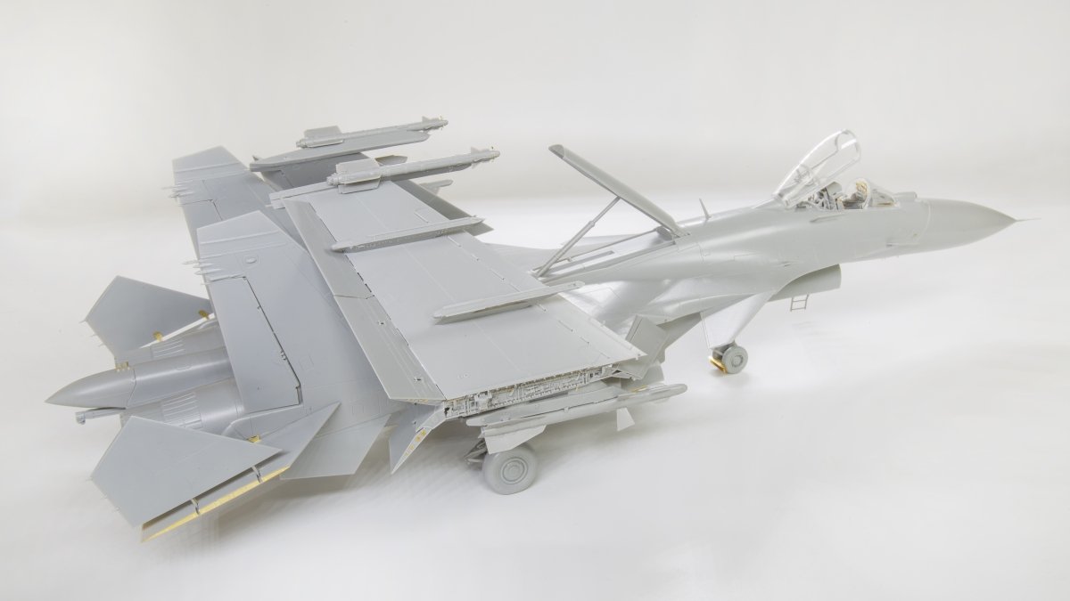 MiniBase 8001 SU-33 Flanker-D 1/48 – zdjęcie 37
