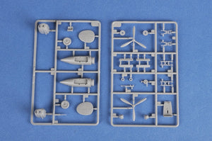 Hobby Boss 80296 Soviet PE 2 Bomber 1/72 – image 6
