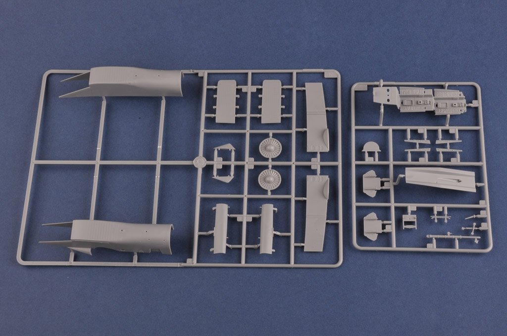 Hobby Boss 81713 Su-27UB Flanker C 1/48 – image 11