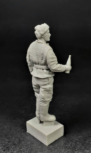 Panzer Art FI35-155 Soviet tanker at rest No.2 1/35 – imagen 2