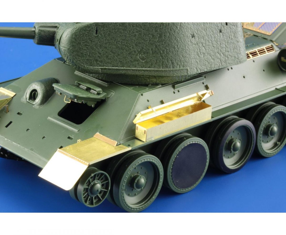 Eduard 36319 T-34/85 1/35 Academy – zdjęcie 9