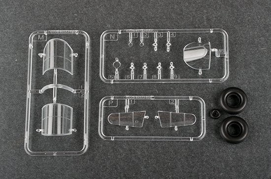 Trumpeter 03227 P-40F War Hawk 1/32 – image 11
