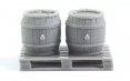 Matho Models 35014 Set of 2 Wooden Barrels and Wooden Pallet 1/35 – immagine 3