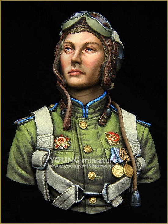 Young Miniatures YM1878 NIGHT WITCHES Soviet Night Bomber Regiment WWII 1/10 – imagen 3
