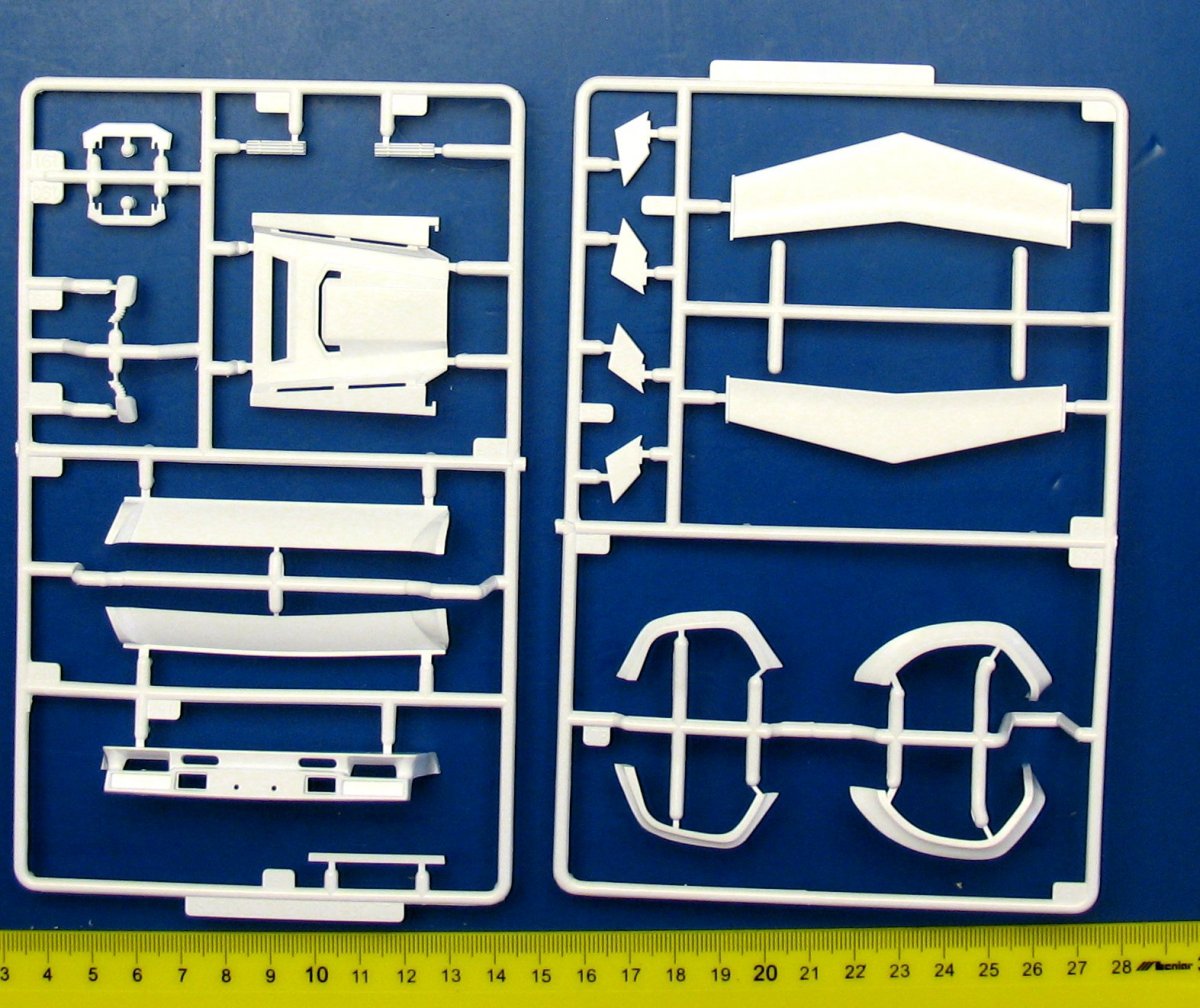 Aoshima 01155 LAMBORGHINI COUNTACH 5000 QUATTROVALVOLE INJECTION Ver(Overseas) 1/24 – immagine 5