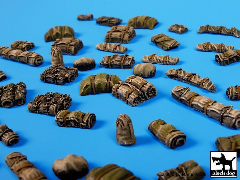 Black Dog T72056 Tentage plus bedrols 2 accessories set 1/72 – immagine 6