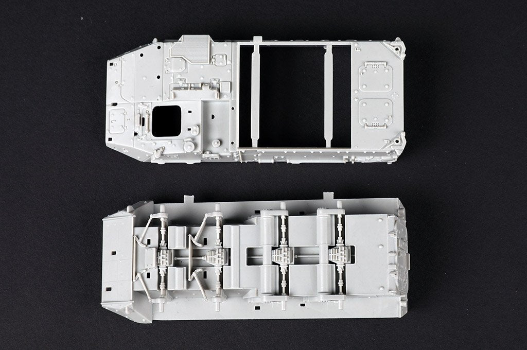 Trumpeter 07456 Stryker M1132 engineering vehicle with SOB engineering shovel 1/72 – imagen 7
