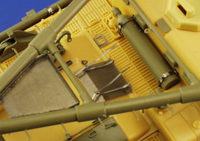 Eduard 35787 M-88 Recovery Tank AFV Club – Bild 10