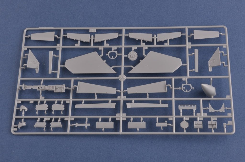 Hobby Boss 85812 F/A-18E Super Hornet 1/48 – image 8