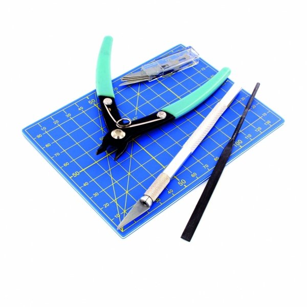 Vallejo T11001 Basic Modeling Tool Set (9 pieces)
