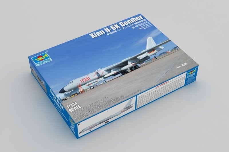 Trumpeter 03930 Xian H-6K Bombardier stratégique 1/144  – image 2