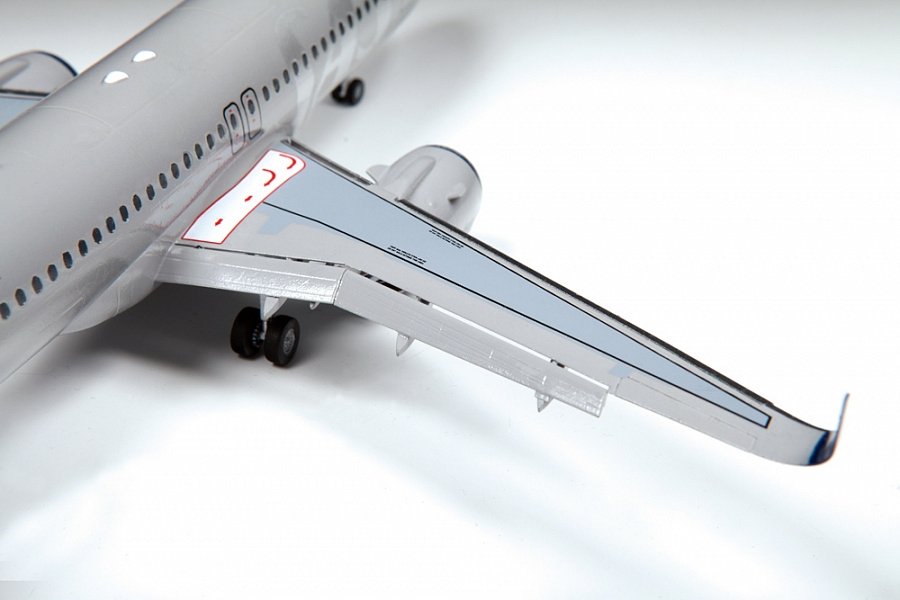 Zvezda 7037 Airbus A320neo 1/144 – imagen 4