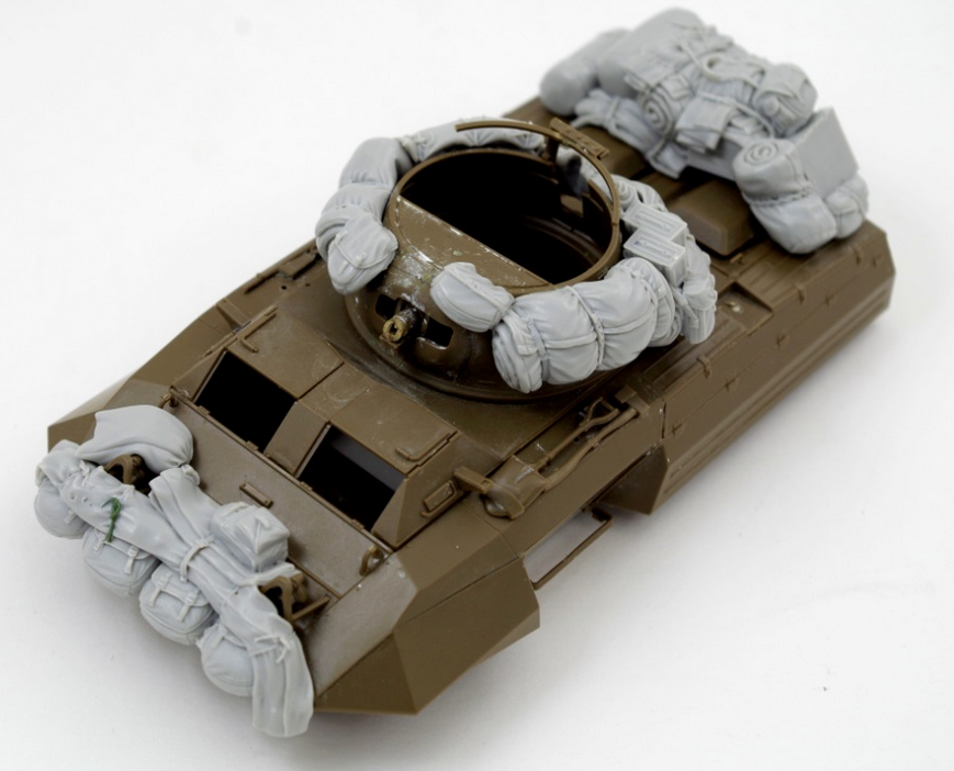 Ensemble de rangement Panzer Art RE35-607 pour M8 « Greyhound » au 1/35 – image 3