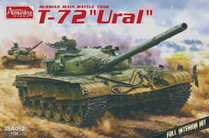 Kit d&amp;#39;intérieur complet Amusing Hobby 35A052 T-72 « Ural » au 1/35