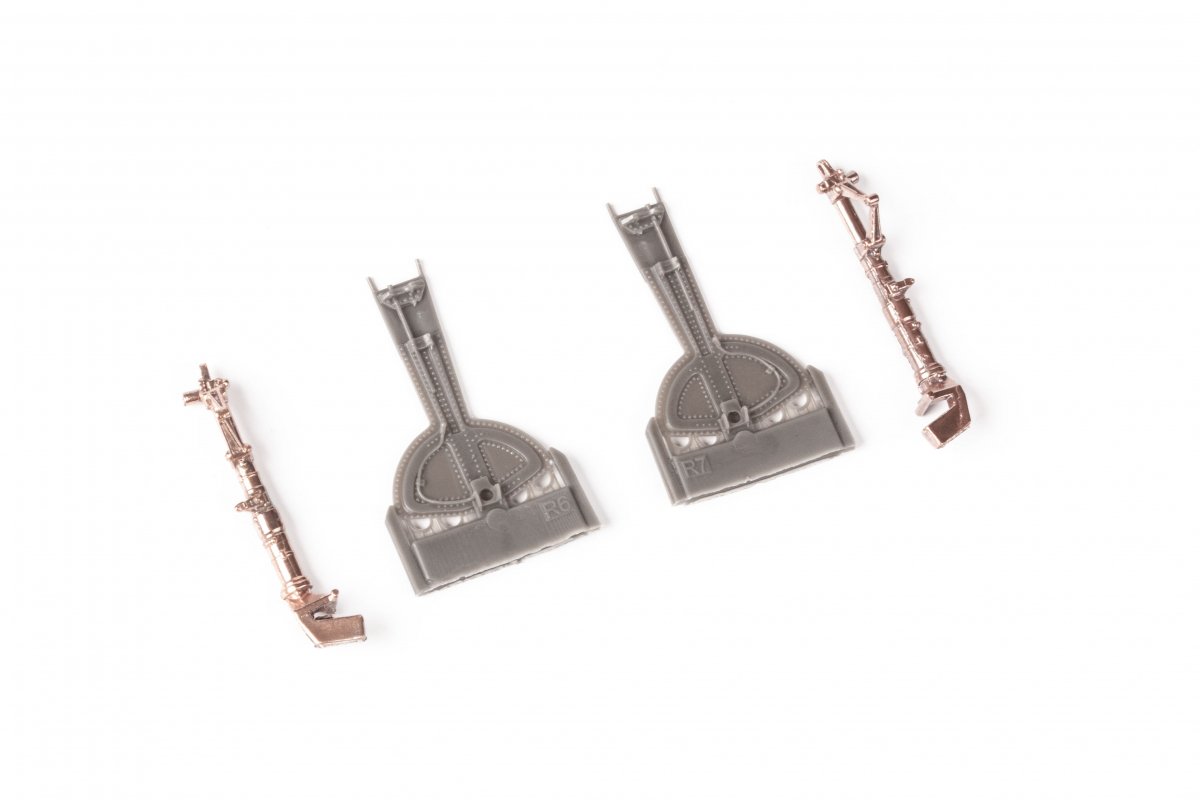 Eduard 632185 Bf 109G-2/4 undercarriage legs BRONZE REVELL 1/32 – Bild 4