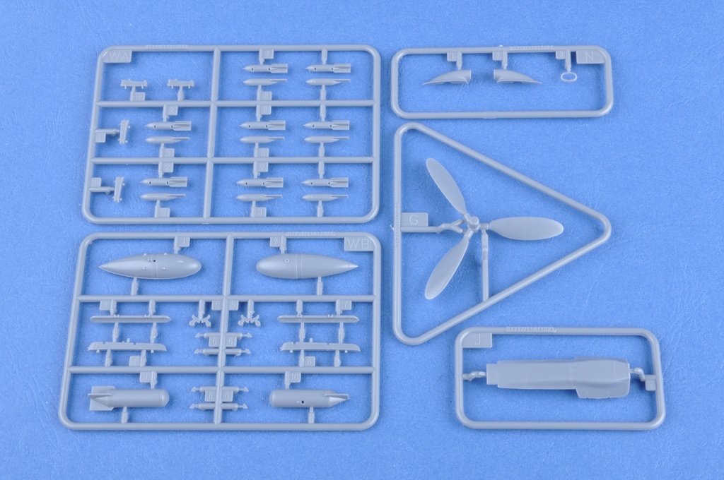 Hobby Boss 81718 Focke Wulf FW 190D-11 1/48 – imagen 7
