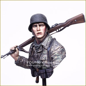 Young Miniatures YM1895 Jeune soldat allemand Seconde Guerre mondiale 1/10  – image 6