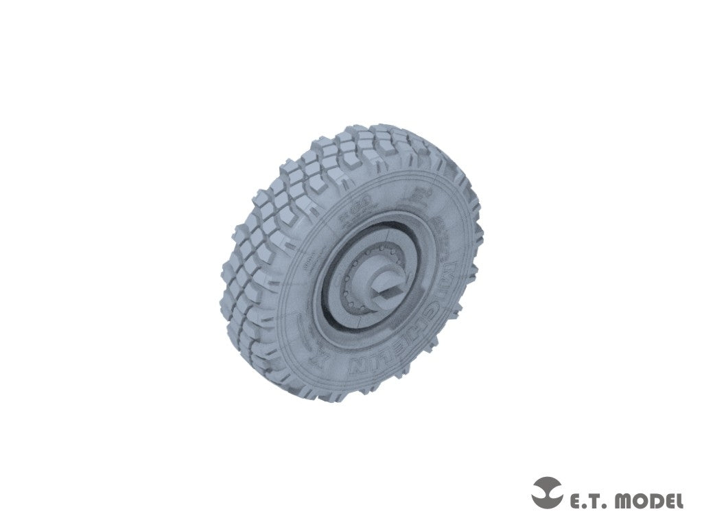 E.T. Model P35-155 U.S.Army Stryker Armored Vehicle Sagged Wheels For TRUMPETER Kit 1/35 – immagine 2