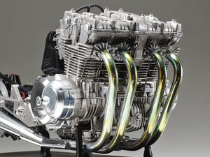 Moteur de moto Tamiya 16023 Kawasaki Z1300 1/6 – image 2