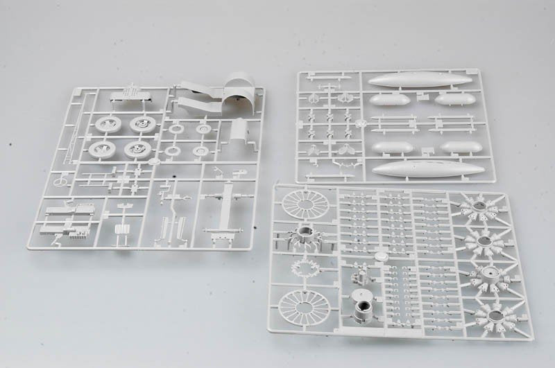 Trumpeter 02257 Grumman F6F-5 Hellcat 1/32 – imagen 5