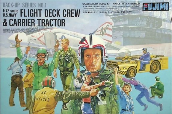 Fujimi 350011 USNavy Flight Deck Crew &amp; Carrier Tractor 1/72