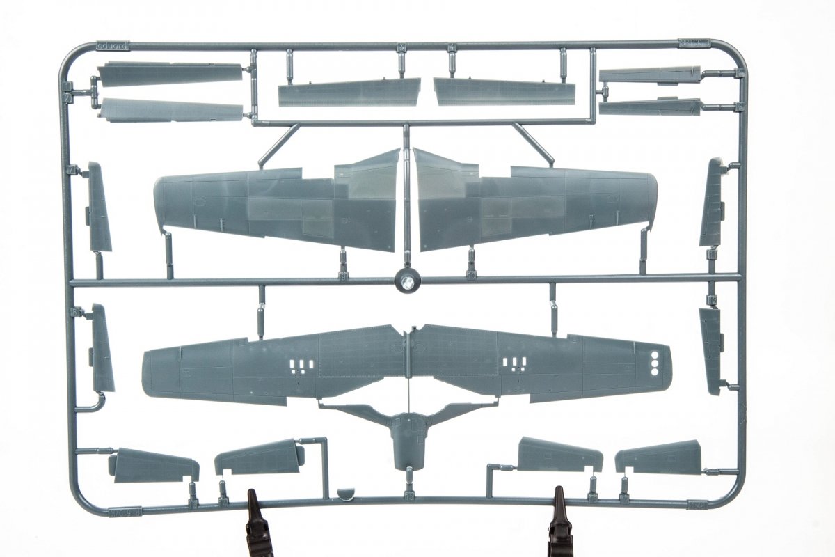 Eduard 82104 Mustang Mk.IV Profipack édition 1/48 – image 6