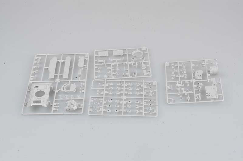 Trumpeter 07295 M2A0 Bradley Fighting Vehicle 1/72 – imagen 4